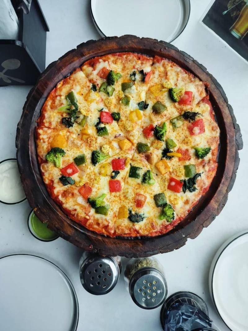 Ultimate Paneer Corn Pizza