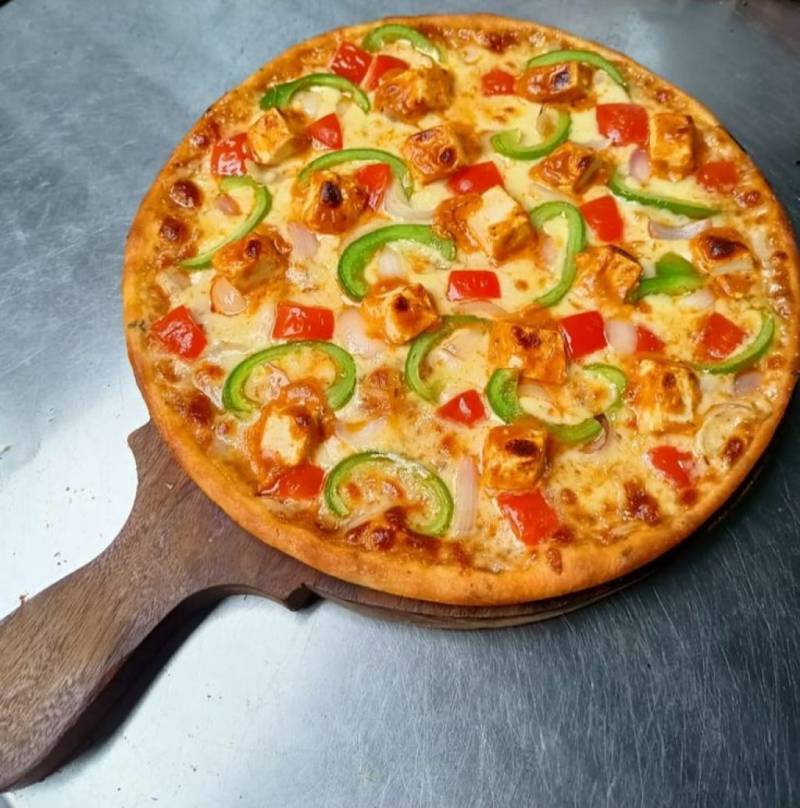 Ultimate Capsicum Pizza