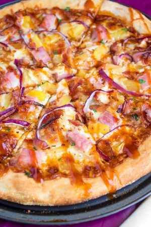 ONION PIZZA